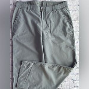 UNDER ARMOUR mens size 36x30 pants